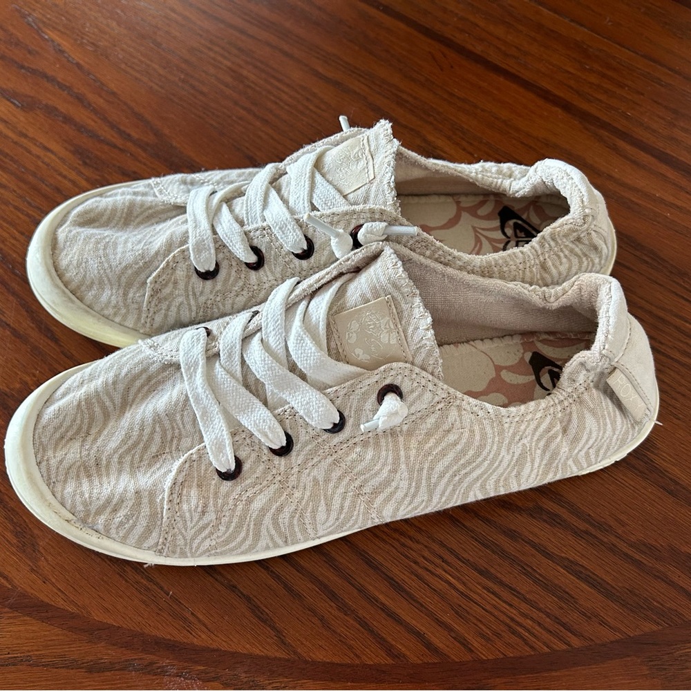 Women’s Roxy Bayshore Coffee Stripe size 8.5M